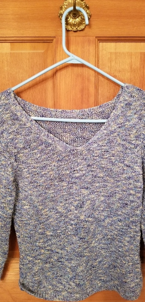 Pretty crochet look Sweater